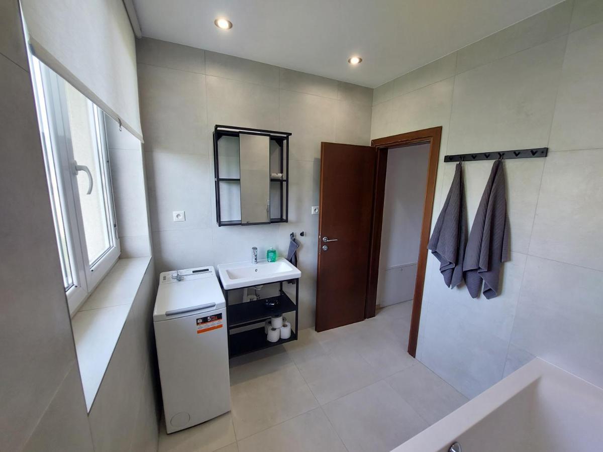 Utulny Apartman V Bratislava 4 ภายนอก รูปภาพ